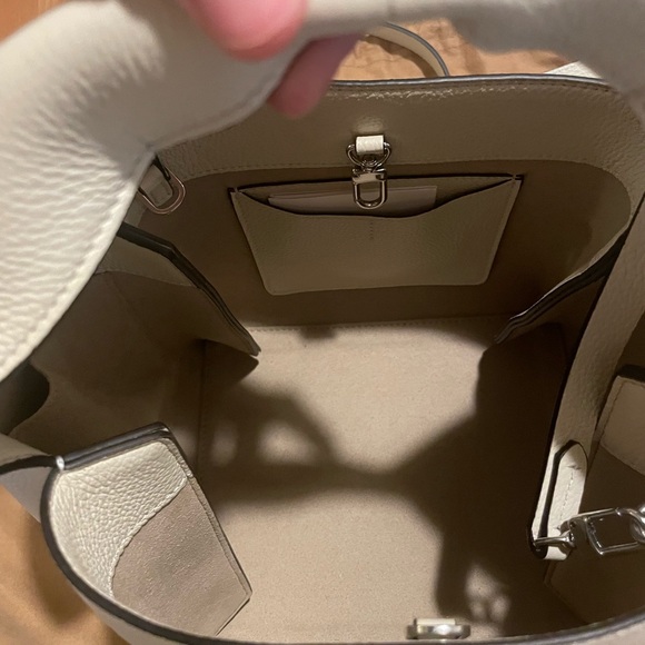 Toteme Bucket Bag - Picture 8 of 15